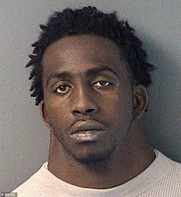 Thousands Poke Fun At Florida Drugs Suspect With Enormous Neck