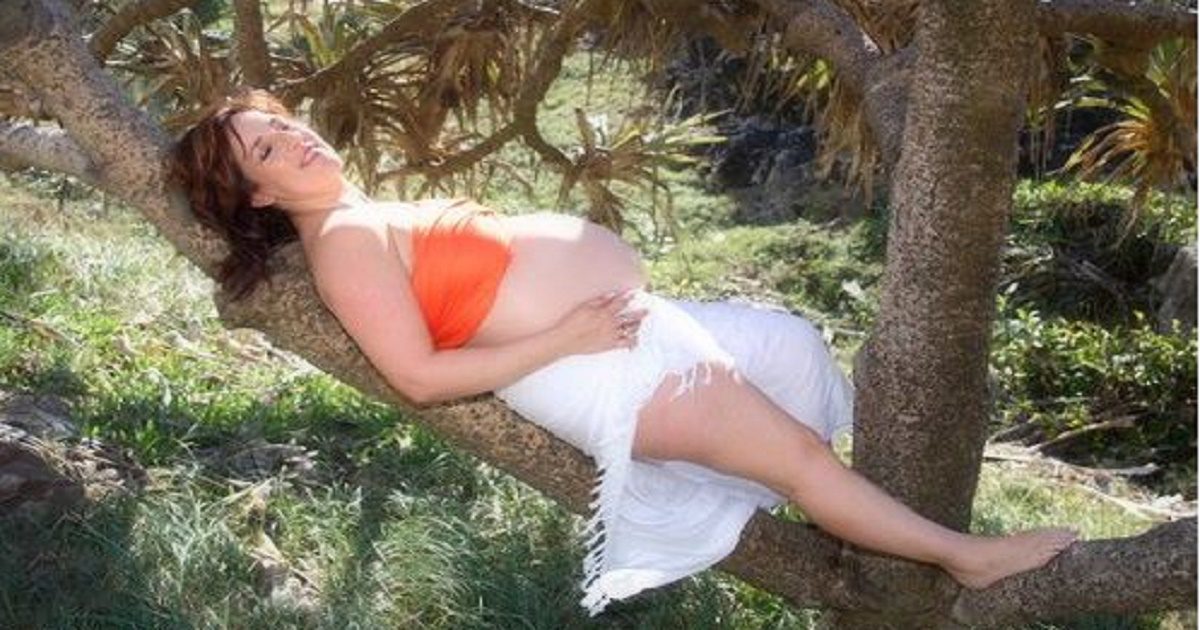 49 Of The Most Awkward Pregnancy Photos (updated 2022)