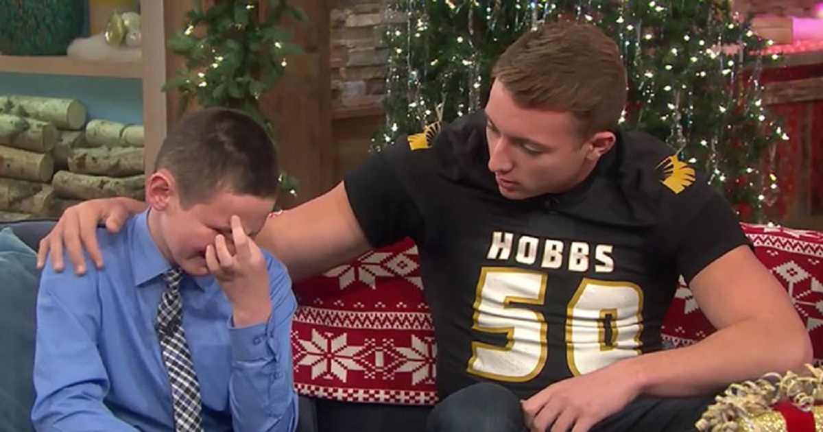 After High School Athlete Saves “Nerd” From Bullies, Years Later He Hears The Real Story