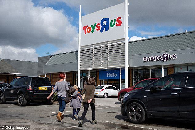 Toys R Us closing down sale