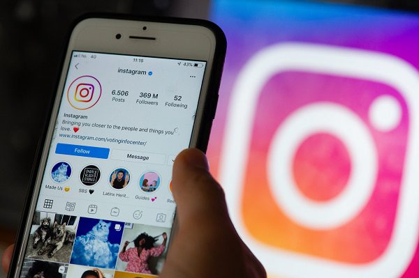 how to share post on instagram story 2021