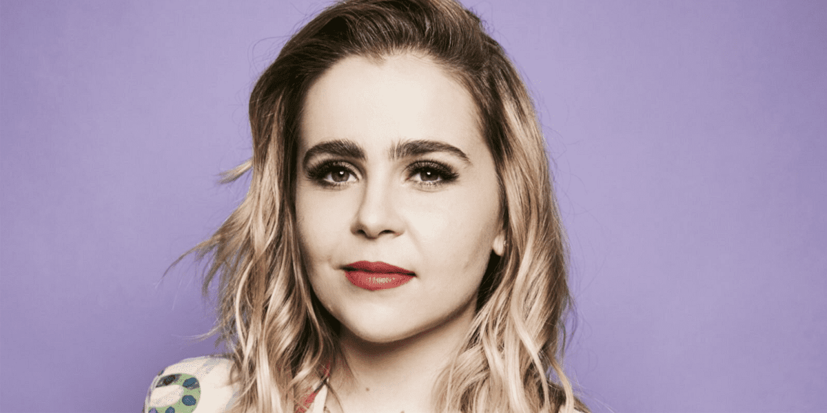 Actress Mae Whitman To Being Pansexual: Happy and Proud