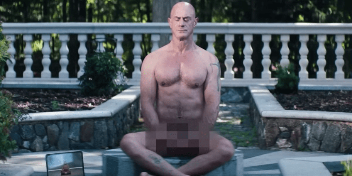Chris Meloni Naked Commercial Ad – It’s Getting Hot In Here!