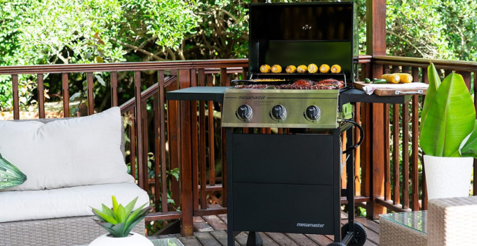 The Best Propane Grill for Outdoor Cooking in 2023